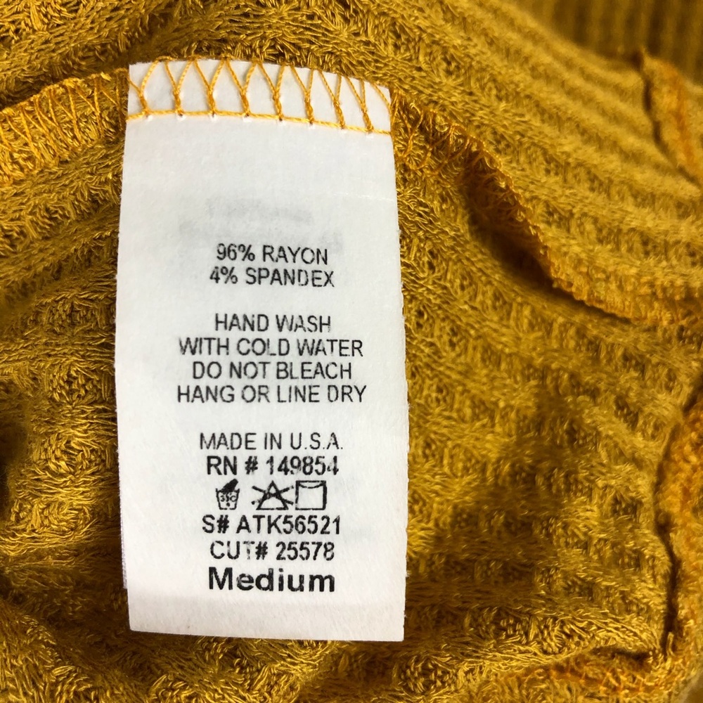 Sadie‎ & Sage golden yellow oversized waffle shirt - Picture 4 of 4